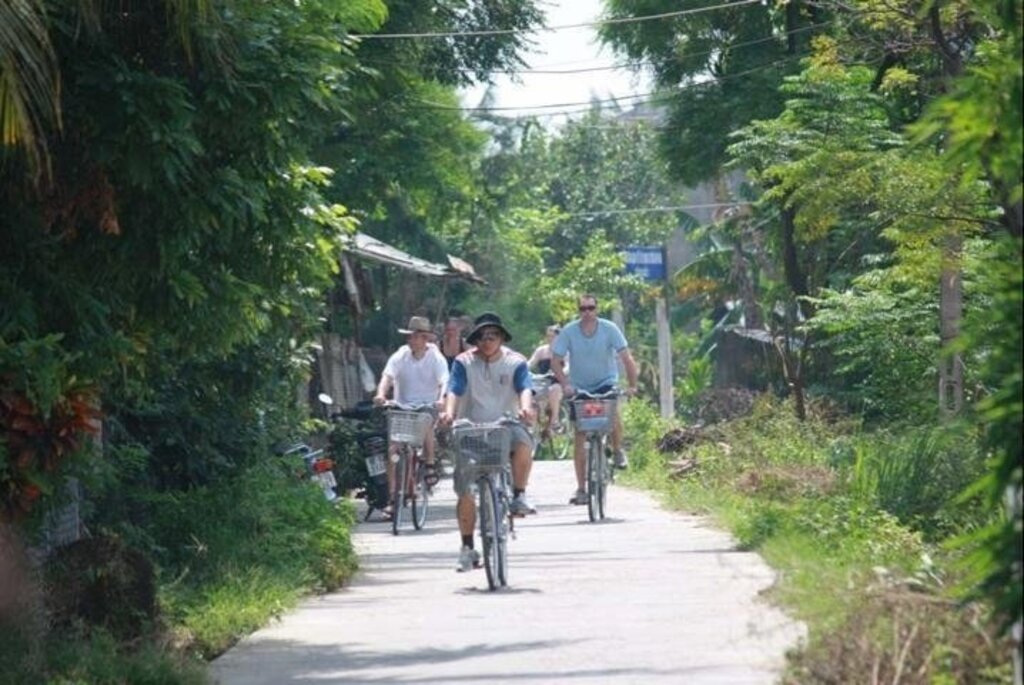 indochina bike tours